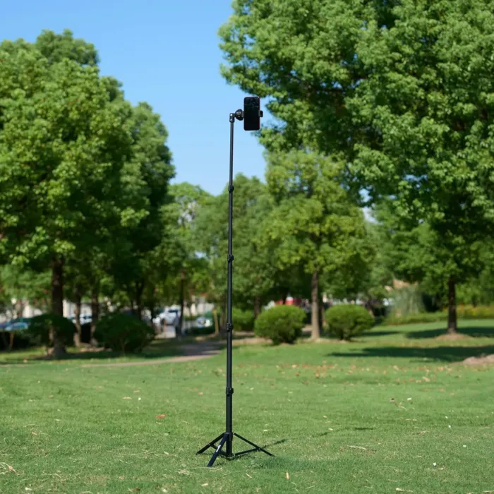 Amazon Basics 64-inch Extendable Tripod for iPhones and Smartphones, Selfie Stick Mode and Phone Tripod Mode, Black - Image 8