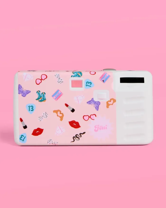 xo, Fetti ERAS Disposable Camera - 24 Exposure Film | Bachelorette Photo Supplies, Cute Birthday Party Activity, Bridesmaid Gift, Concert Pictures - Image 6